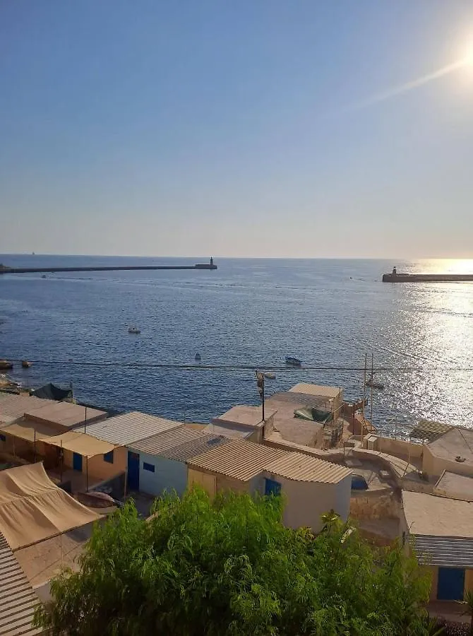 Lovely 1 Bedroom Apartment In The Heart Of La Valletta 0*,  Malta